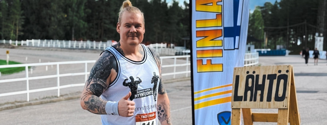 Myyntisankareiden Myyntijohtaja Mikko Happonen Finland X Run tapahtumassa